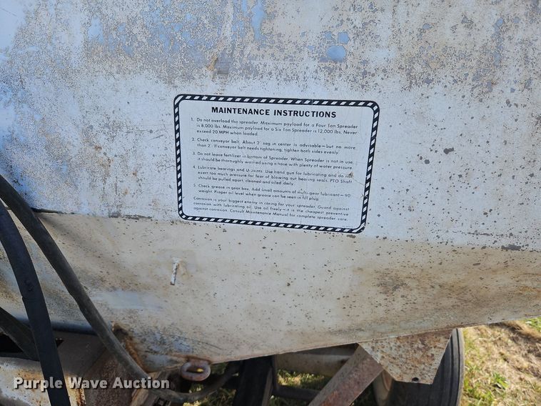 image for item LM9264 Co Op 1974  spreader