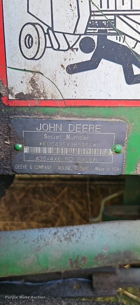 image for item LM9265 1995 John Deere 435  round baler