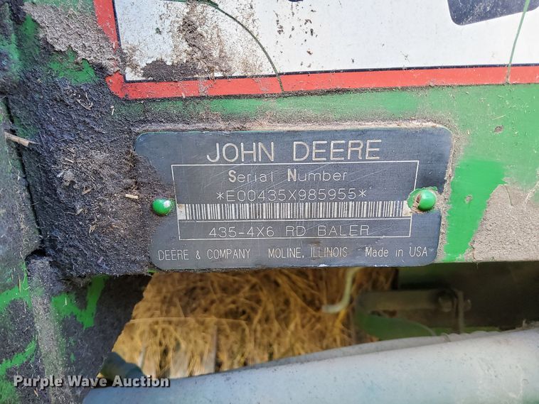 image for item LM9265 1995 John Deere 435  round baler