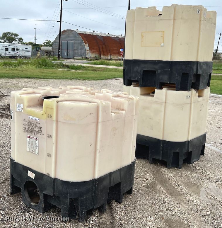 image for item LU9814 (3) Snyder 220 gallon totes