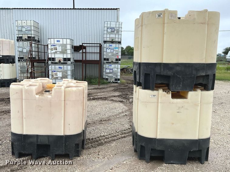 image for item LU9814 (3) Snyder 220 gallon totes