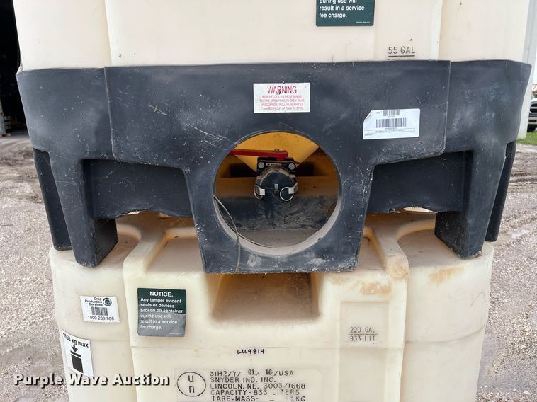 image for item LU9814 (3) Snyder 220 gallon totes