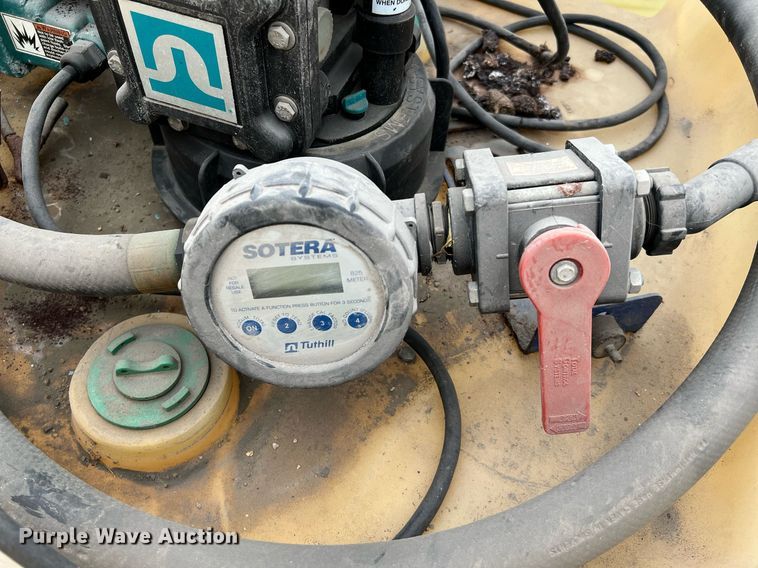 image for item LU9816 (4) 120 gallon totes