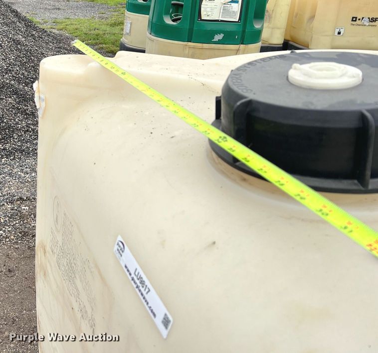 image for item LU9817 (2) totes