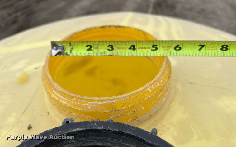 image for item LU9817 (2) totes