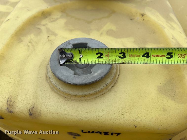 image for item LU9817 (2) totes