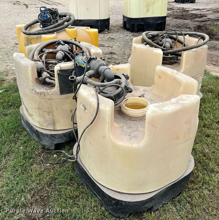 image for item LU9819 (4) totes