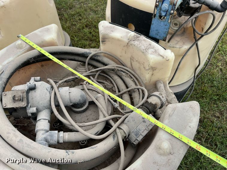 image for item LU9819 (4) totes