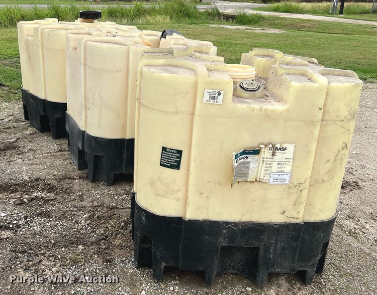 image for item LU9820 (3) Snyder 220 gallon totes