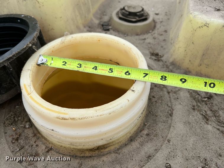 image for item LU9820 (3) Snyder 220 gallon totes