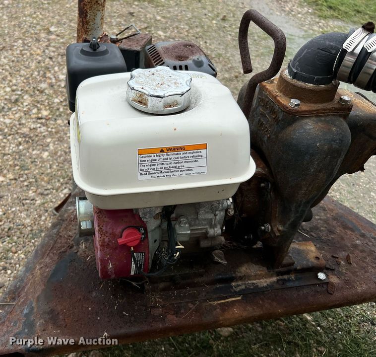 image for item LU9822 Wylie  fertilizer delivery trailer