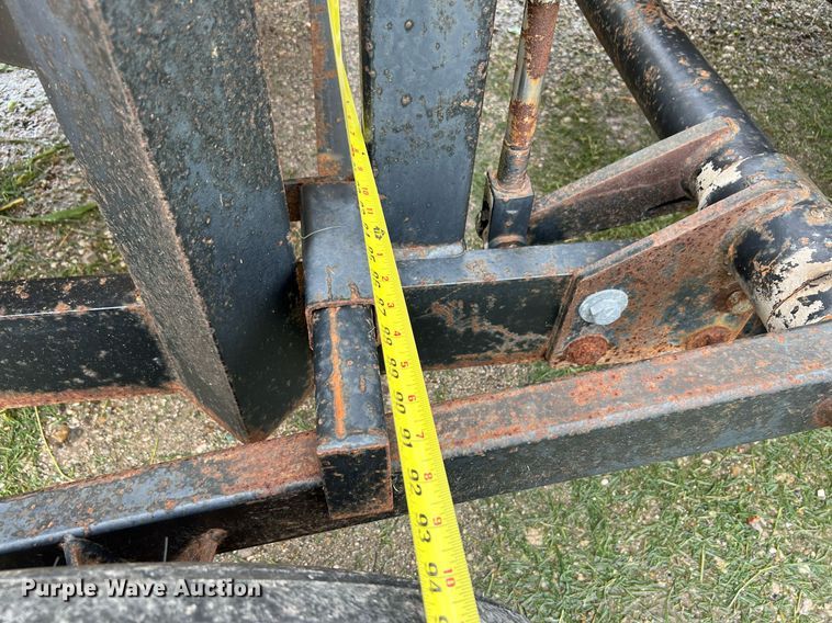 image for item LU9822 Wylie  fertilizer delivery trailer