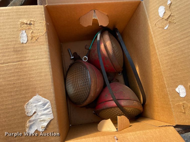 image for item LV9931 Farmall F Cub  tractor