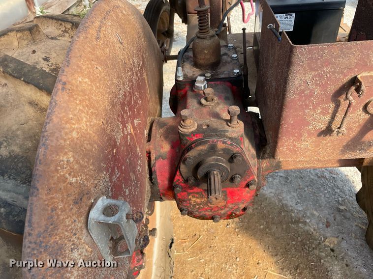 image for item LV9931 Farmall F Cub  tractor