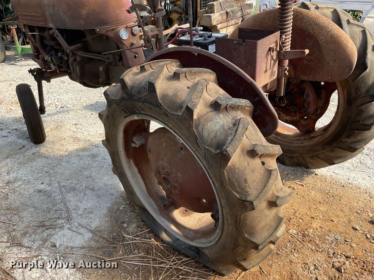 image for item LV9931 Farmall F Cub  tractor