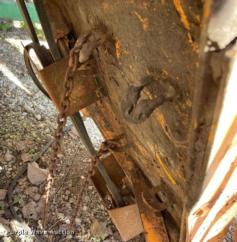 image for item LV9931 Farmall F Cub  tractor