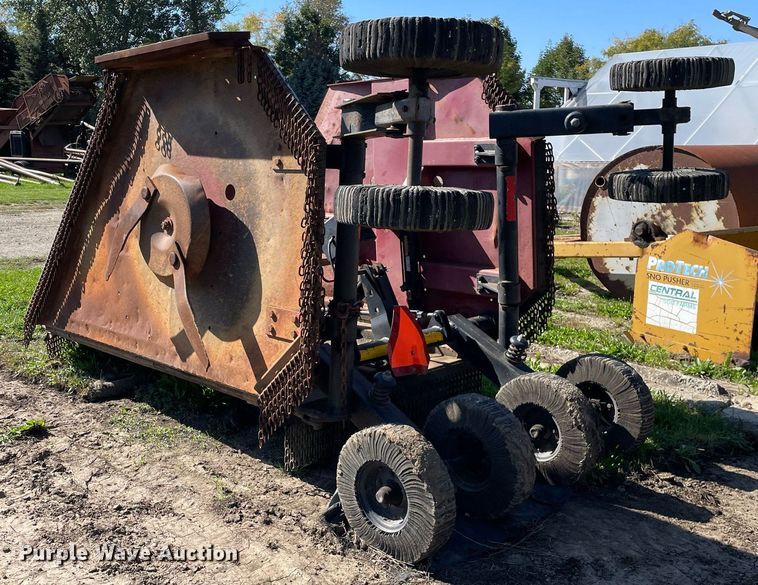 image for item LV9933 Bush Hog 2615 Legend  batwing rotary mower