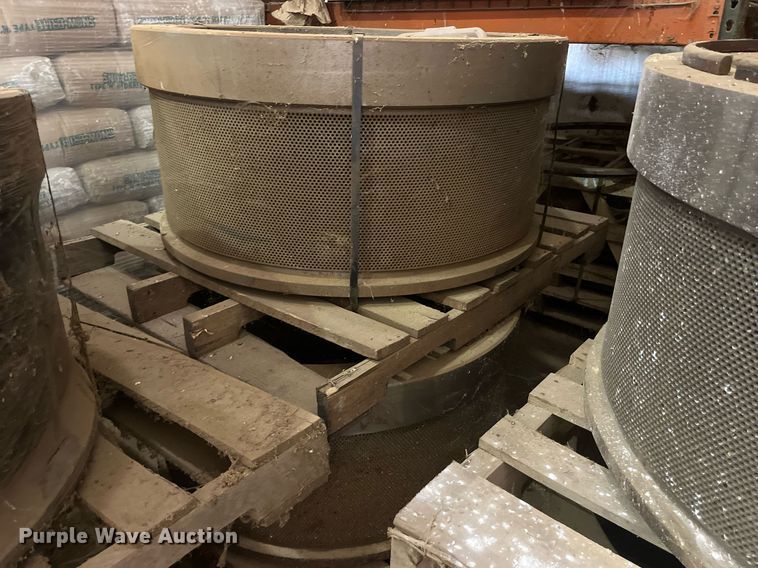 image for item MG9407 (8) CPM and Jacob pellet dies