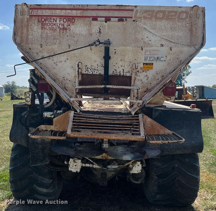 image for item MG9507 1978 Ford 9000  fertilizer delivery truck