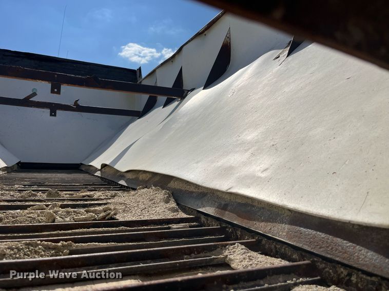 image for item MG9507 1978 Ford 9000  fertilizer delivery truck