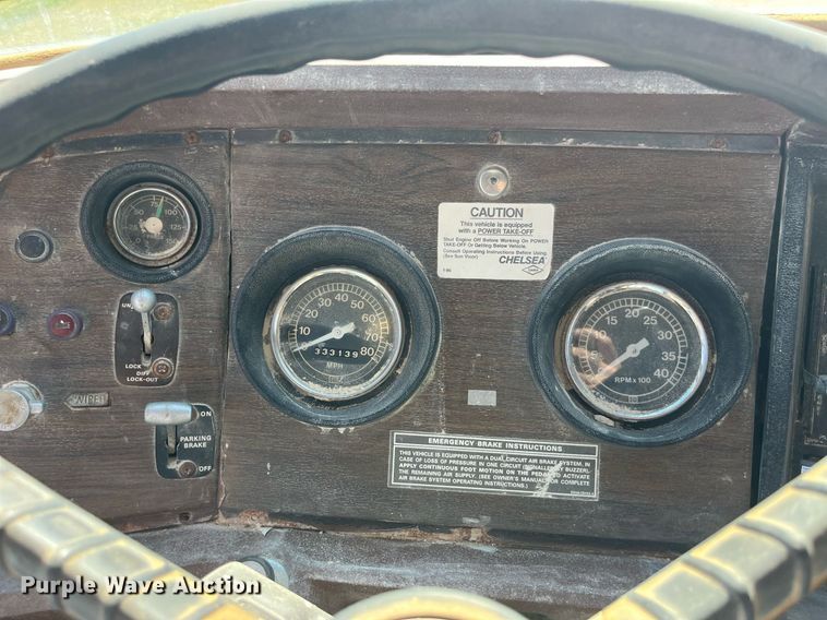 image for item MG9507 1978 Ford 9000  fertilizer delivery truck