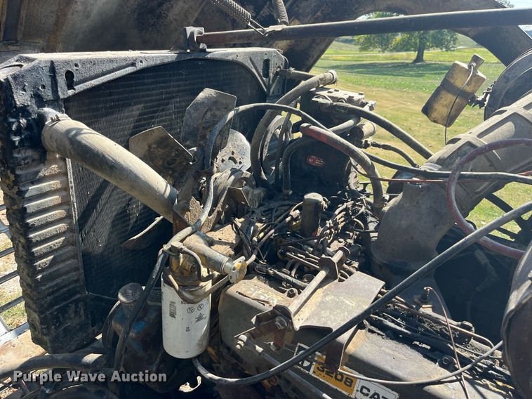 image for item MG9507 1978 Ford 9000  fertilizer delivery truck