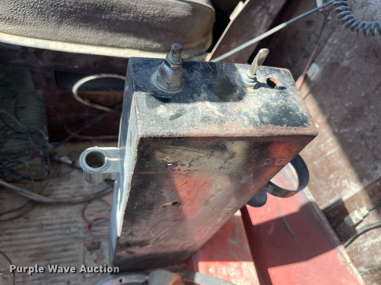 image for item MG9507 1978 Ford 9000  fertilizer delivery truck