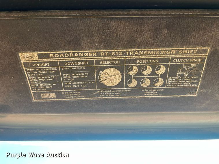 image for item MG9507 1978 Ford 9000  fertilizer delivery truck