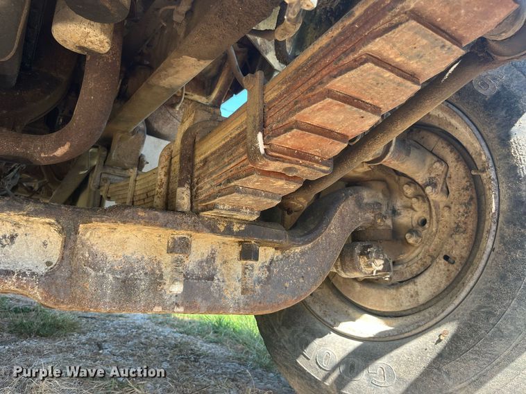 image for item MG9507 1978 Ford 9000  fertilizer delivery truck