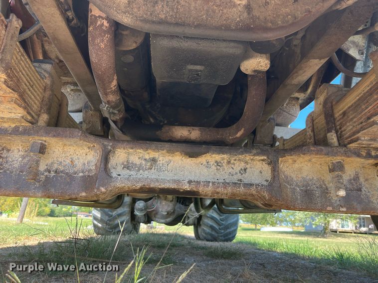 image for item MG9507 1978 Ford 9000  fertilizer delivery truck