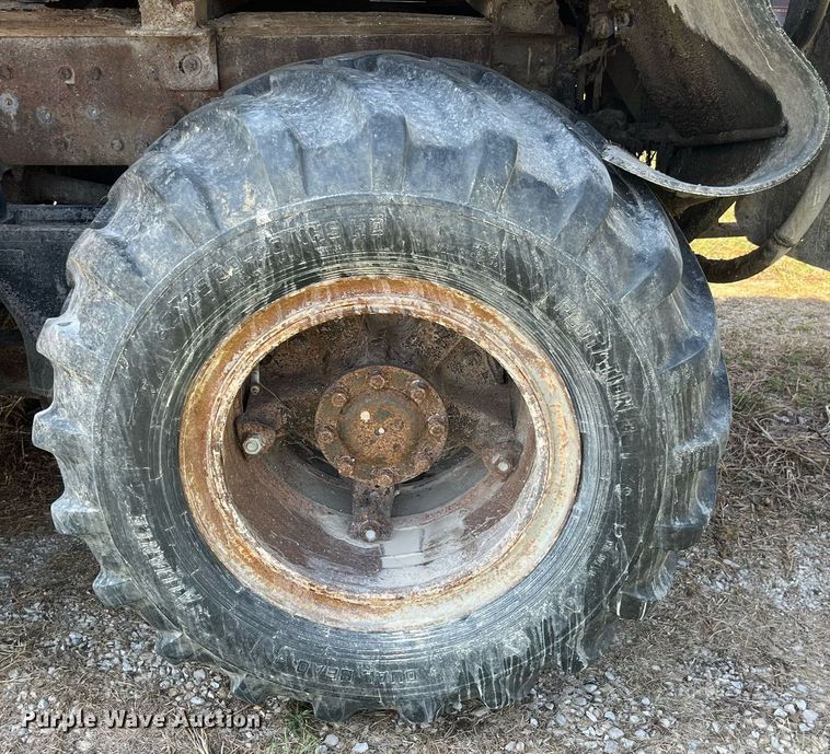 image for item MG9507 1978 Ford 9000  fertilizer delivery truck