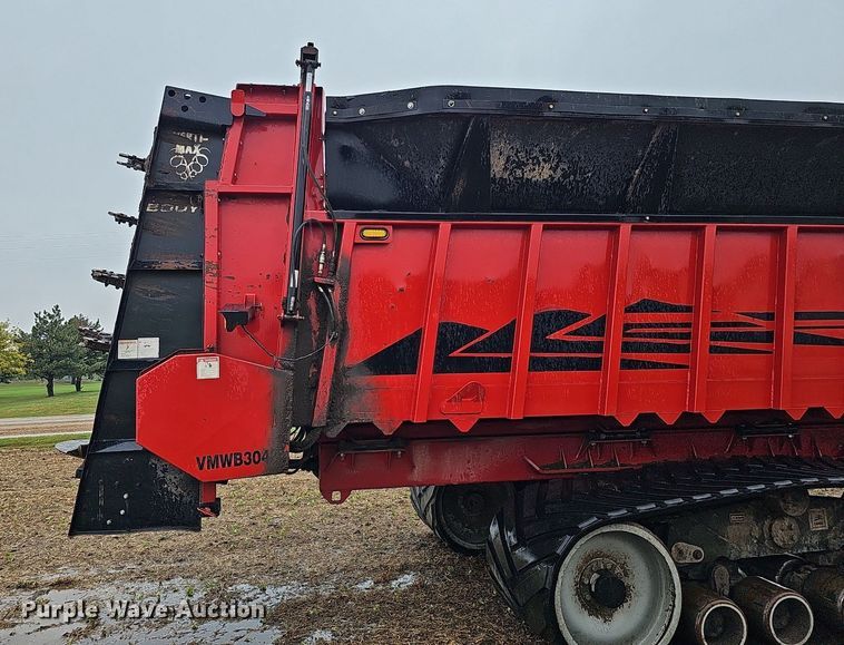 image for item MH9397 JBS VMWB3042-50TR  manure spreader