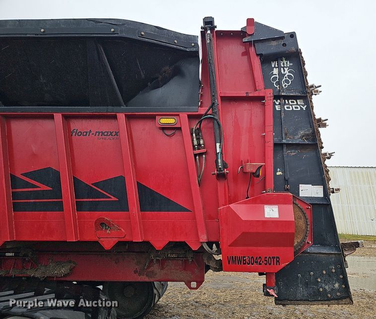 image for item MH9398 JBS VMWB3042-50TR  manure spreader