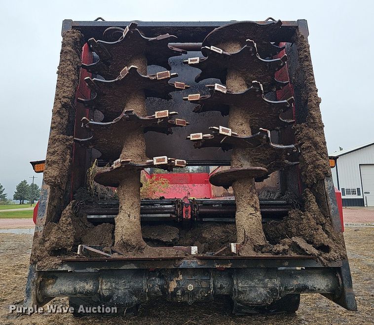 image for item MH9398 JBS VMWB3042-50TR  manure spreader