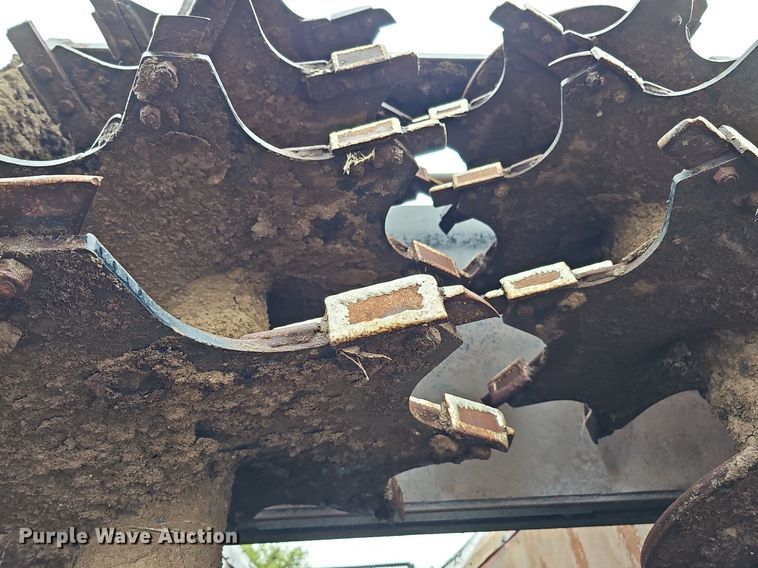 image for item MH9398 JBS VMWB3042-50TR  manure spreader