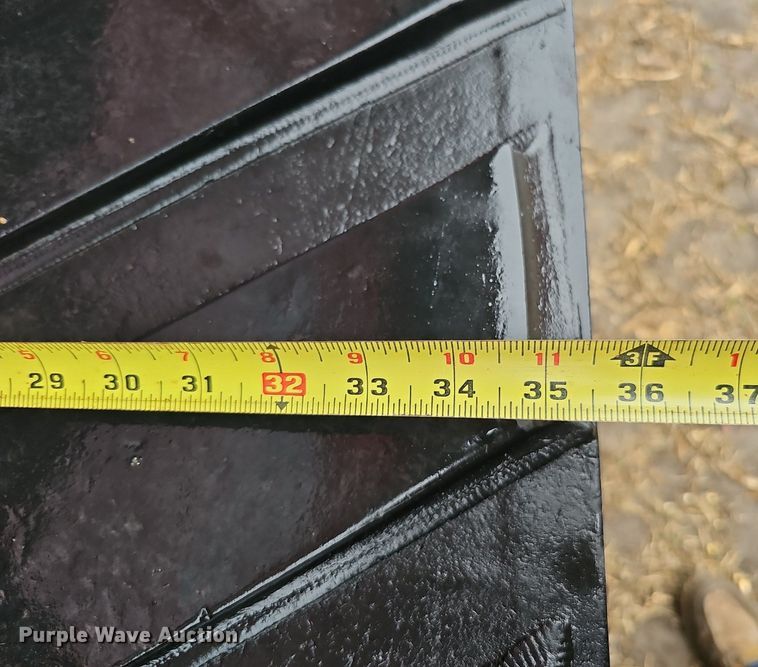 image for item MH9398 JBS VMWB3042-50TR  manure spreader