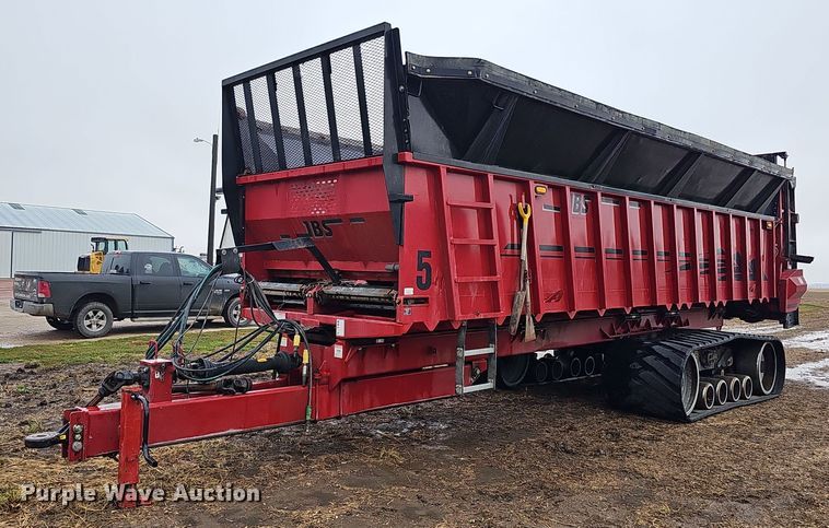 image for item MH9399 JBS VMWB3042-55TR  manure spreader