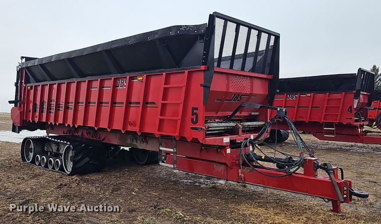 image for item MH9399 JBS VMWB3042-55TR  manure spreader