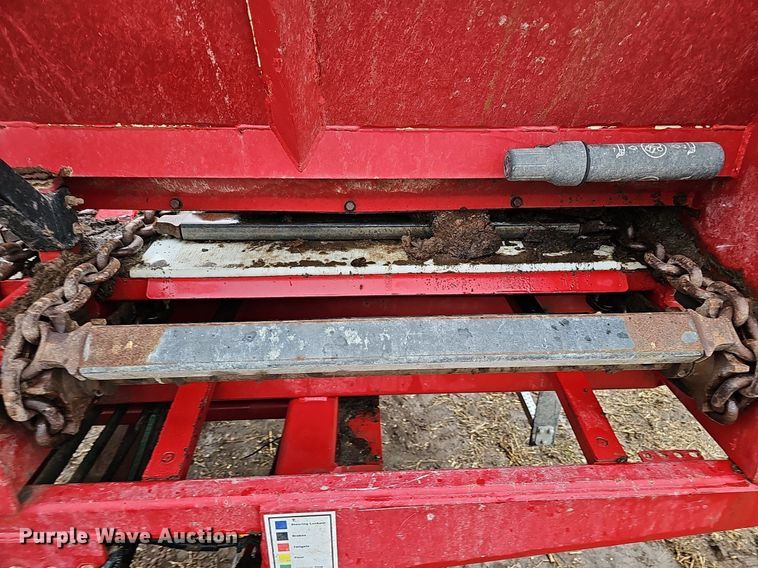 image for item MH9399 JBS VMWB3042-55TR  manure spreader