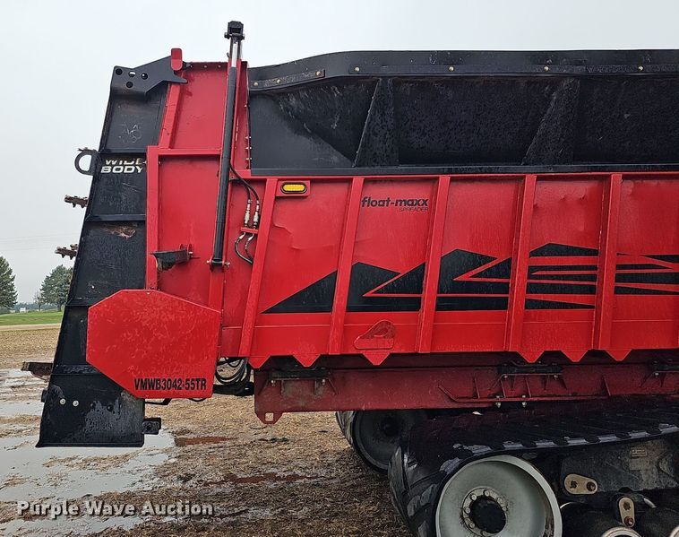 image for item MH9399 JBS VMWB3042-55TR  manure spreader