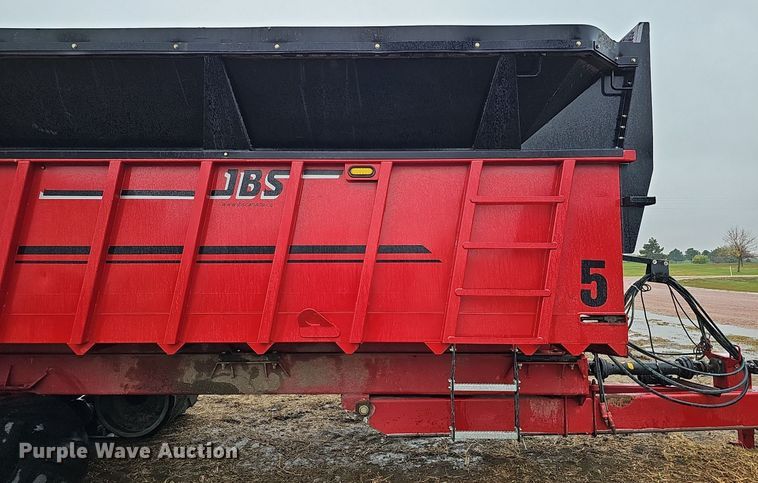 image for item MH9399 JBS VMWB3042-55TR  manure spreader
