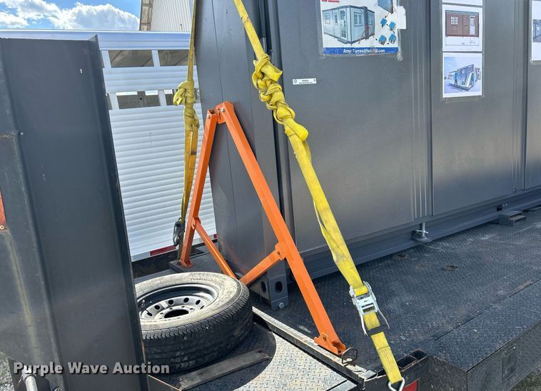 image for item MO9051 Bastone 0207  portable building