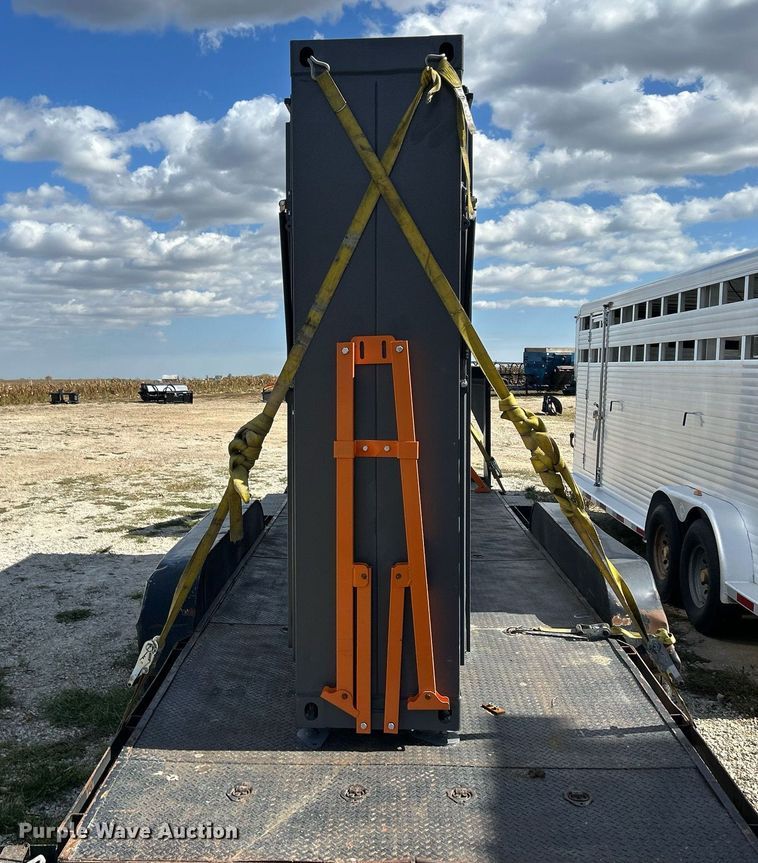 image for item MO9051 Bastone 0207  portable building