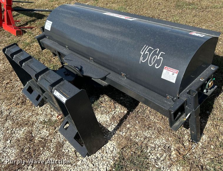 image for item MO9055 JCT  skid steer broom