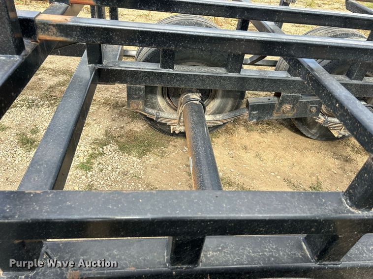 image for item MO9063 20 x 4 hay bale trailer