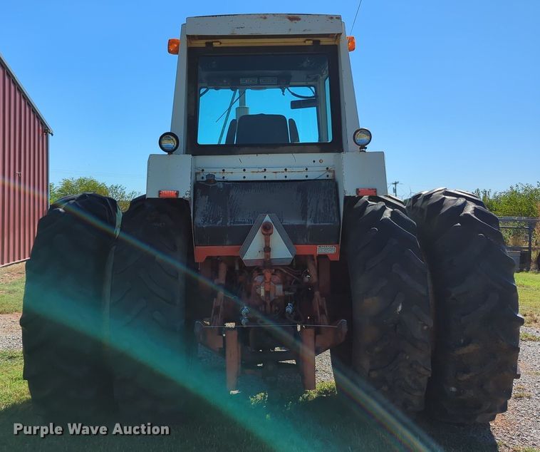 image for item MX9459 Case 1070  tractor