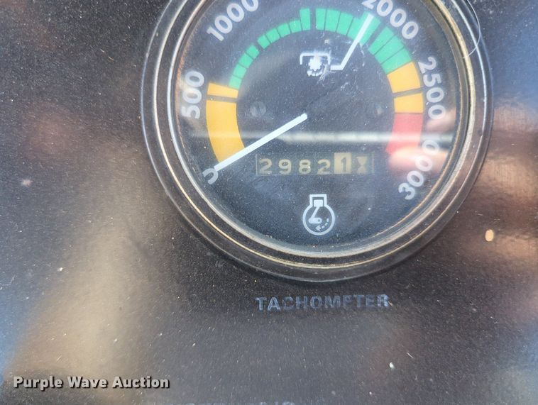 image for item MX9459 Case 1070  tractor