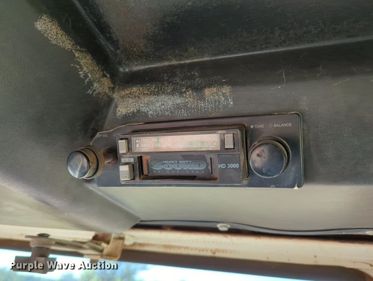 image for item MX9459 Case 1070  tractor