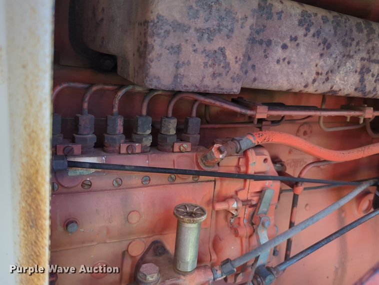 image for item MX9459 Case 1070  tractor