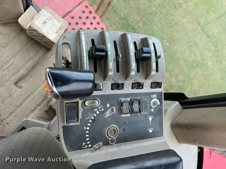 image for item NA9249 2003 Case IH STX450  tractor